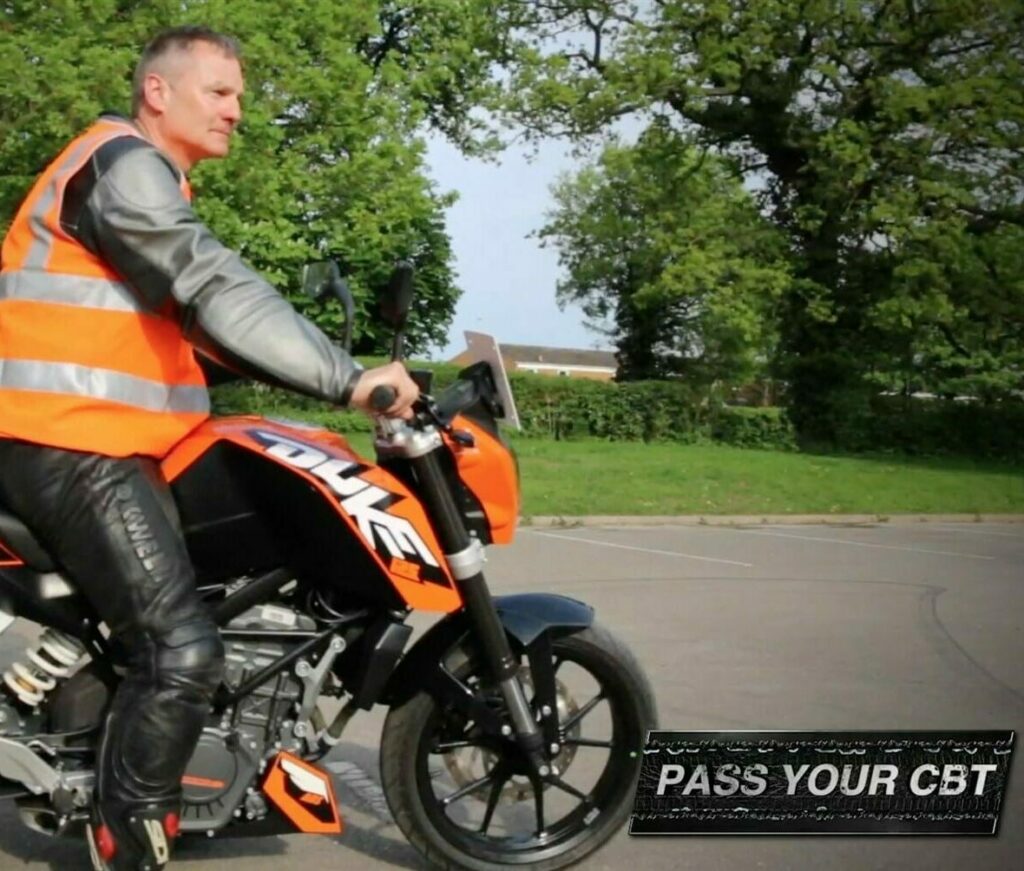 Basic Counter-Steering for Learner Riders CBT Counter steering demonstrating Compulsory Basic Training (CBT) Steering Counter-Steering for Learner Riders